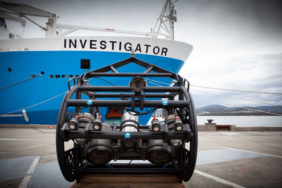 deep-tow camera system on wharf