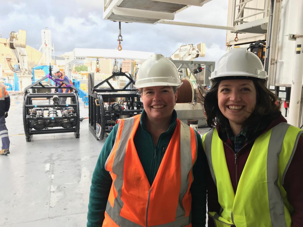 Cath Sampson and Cassie Layton from Parks Australia, just before Investigator departed Hobart. Image Parks Australia/CSIRO